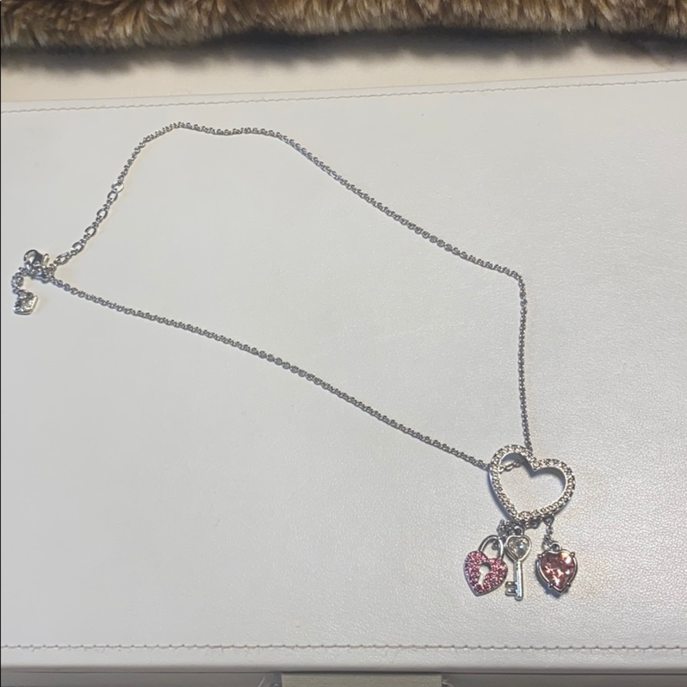 Swavorski diamond necklace